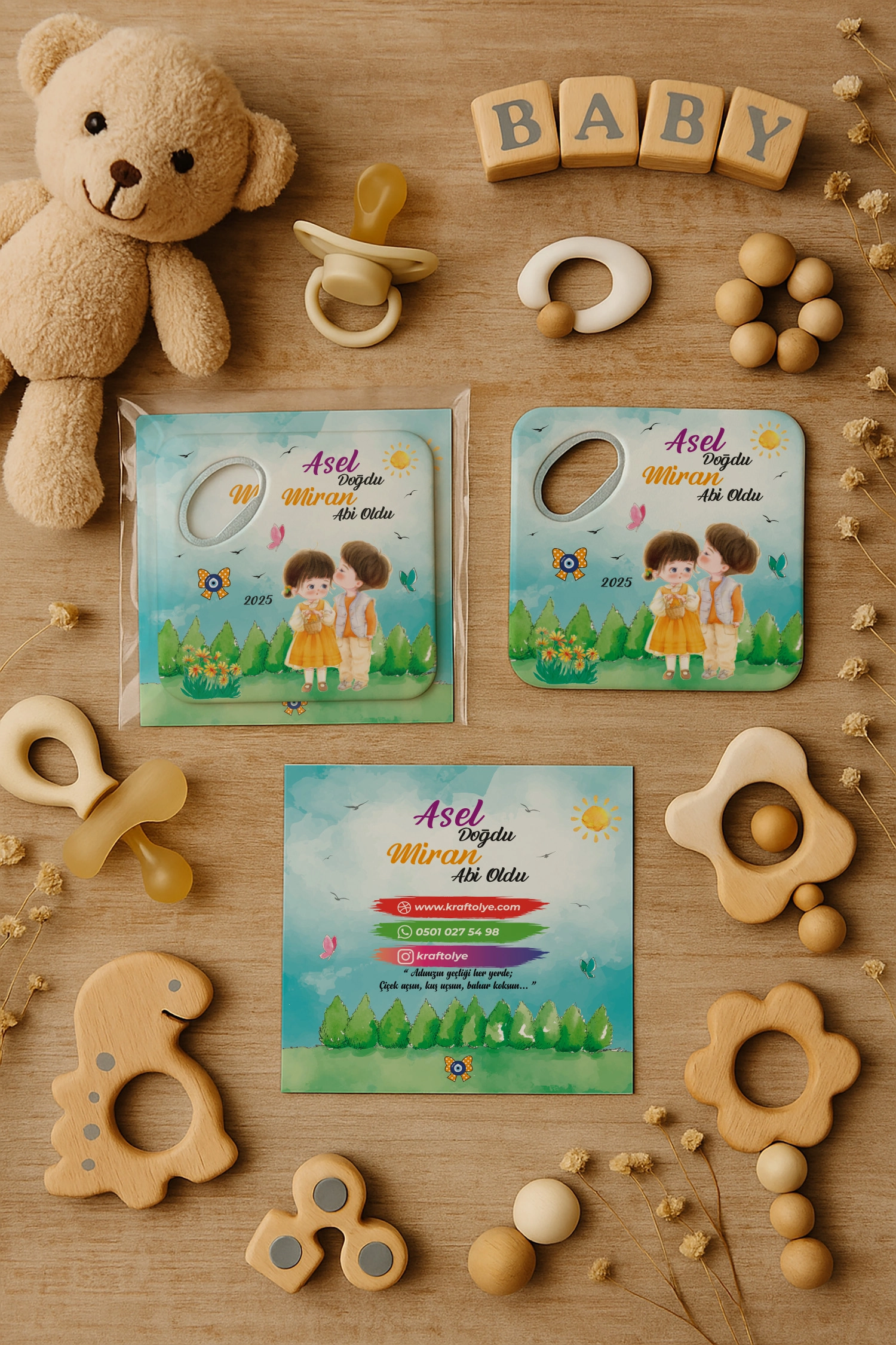 Abi Kız Kardeş Temalı Kartlı Kare Açacak Magnet
