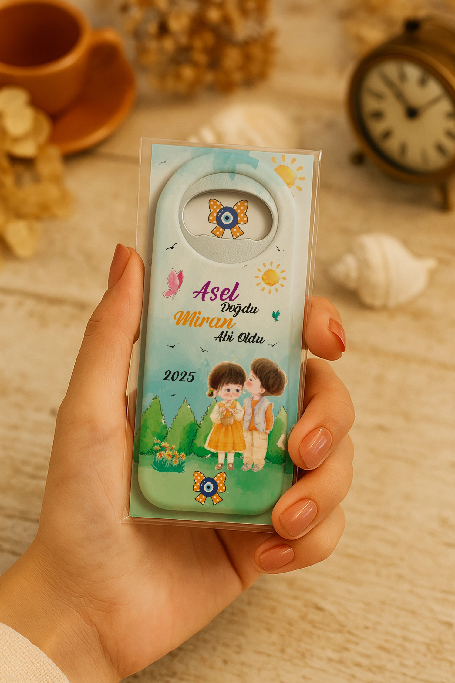 Abi Kız Kardeş Temalı Kartlı Uzun Açacak Magnet