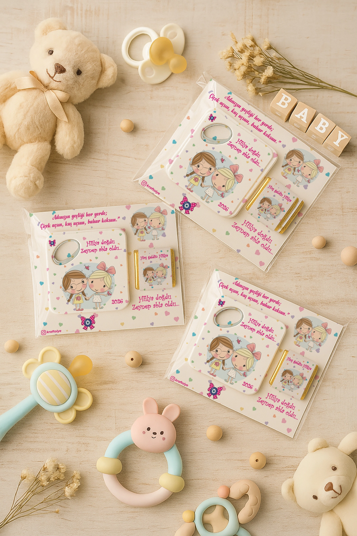 Abla Kız Kardeş Temalı Çikolatalı Kare Açacak Magnet