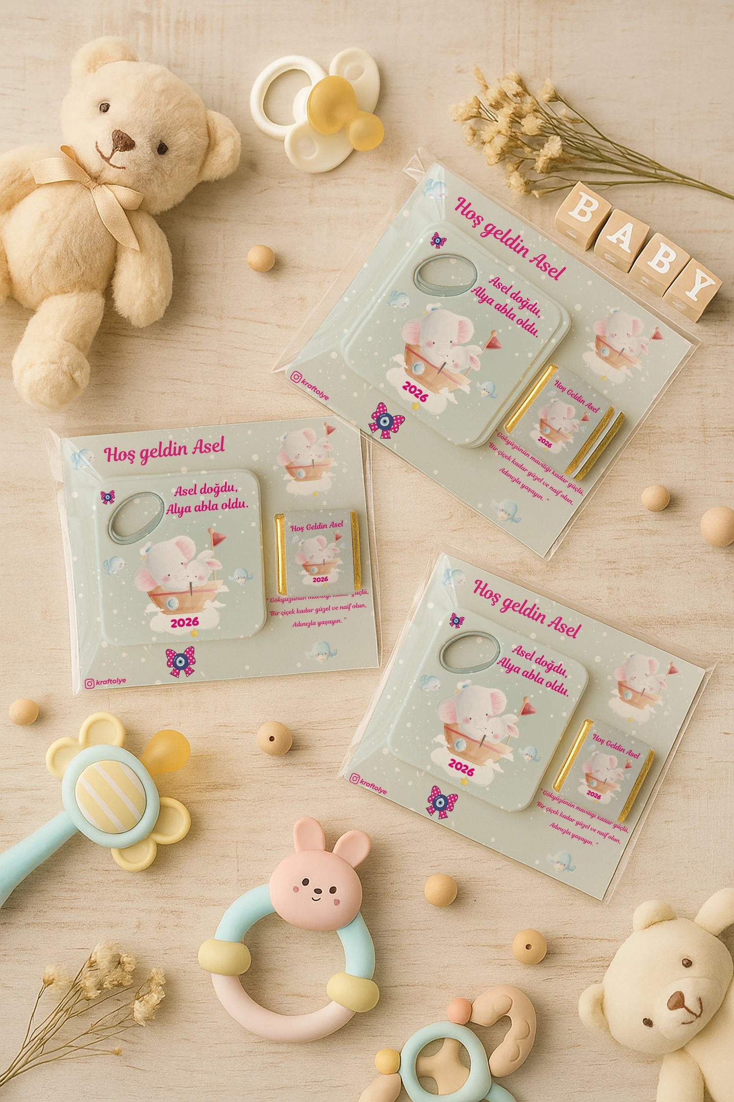 Abla Kız Kardeş Temalı Çikolatalı Kare Açacak Magnet