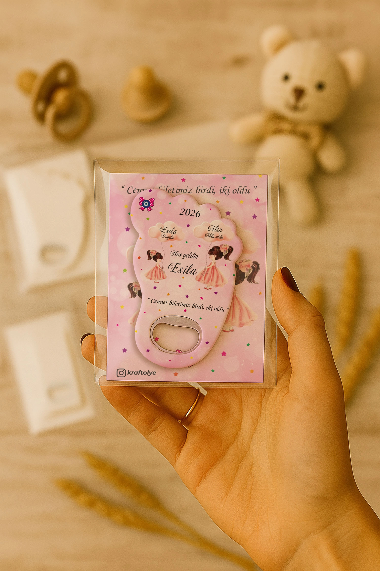 Abla Kız Kardeş Temalı Kartlı Ayak İzi Açacak Magnet