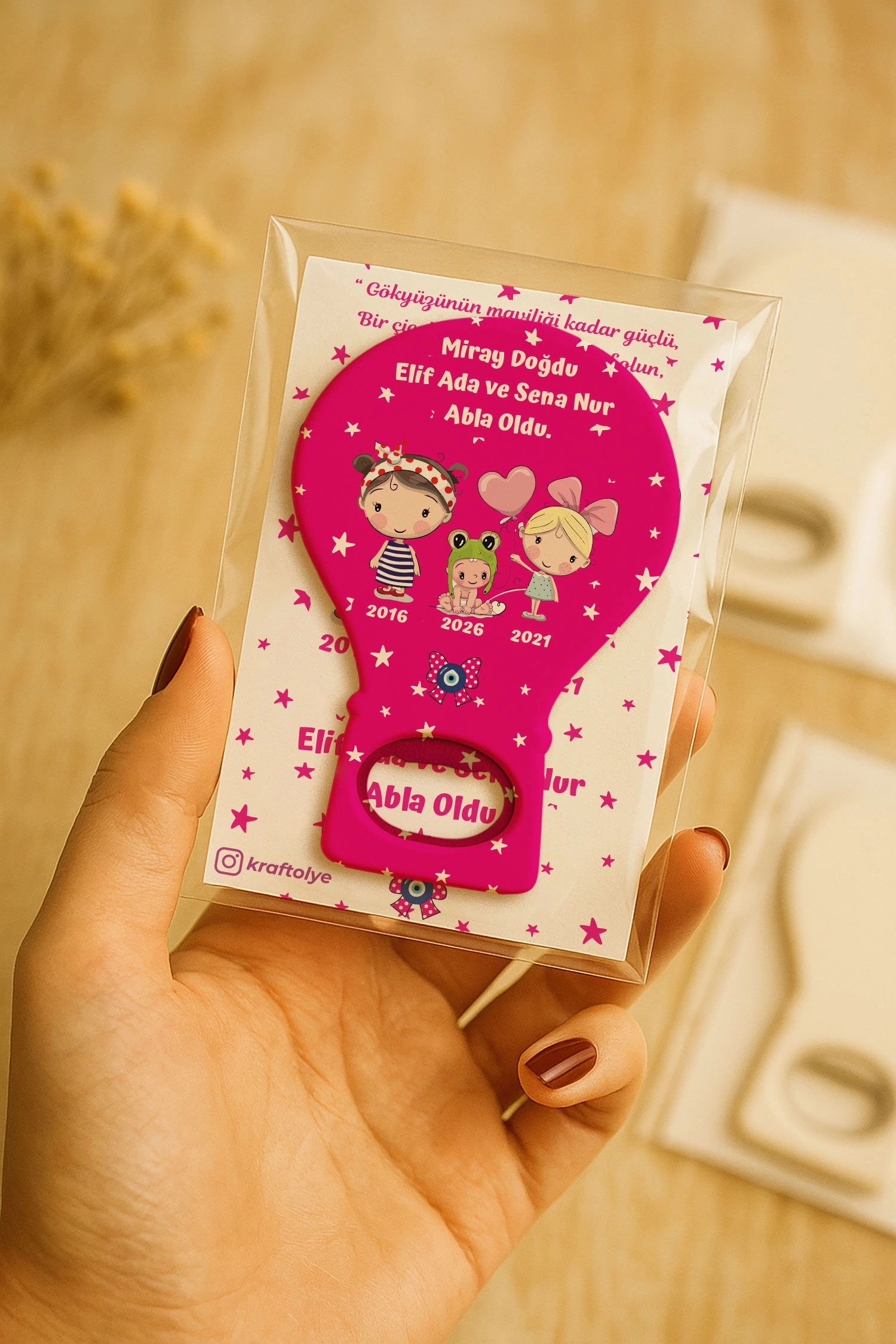 Abla Kız Kardeş Temalı Kartlı Balon Açacak Magnet