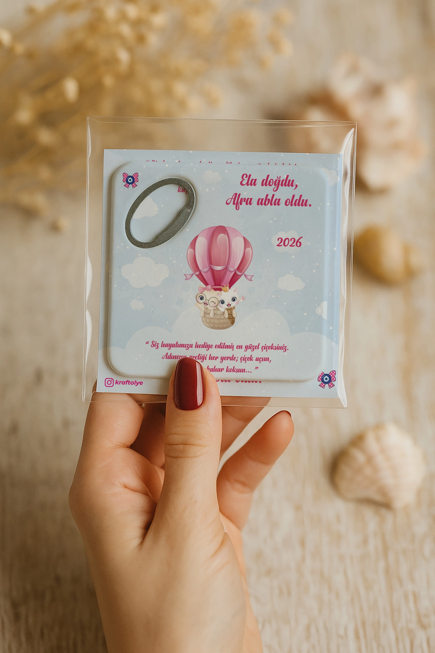Abla Kız Kardeş Temalı Kartlı Kare Açacak Magnet