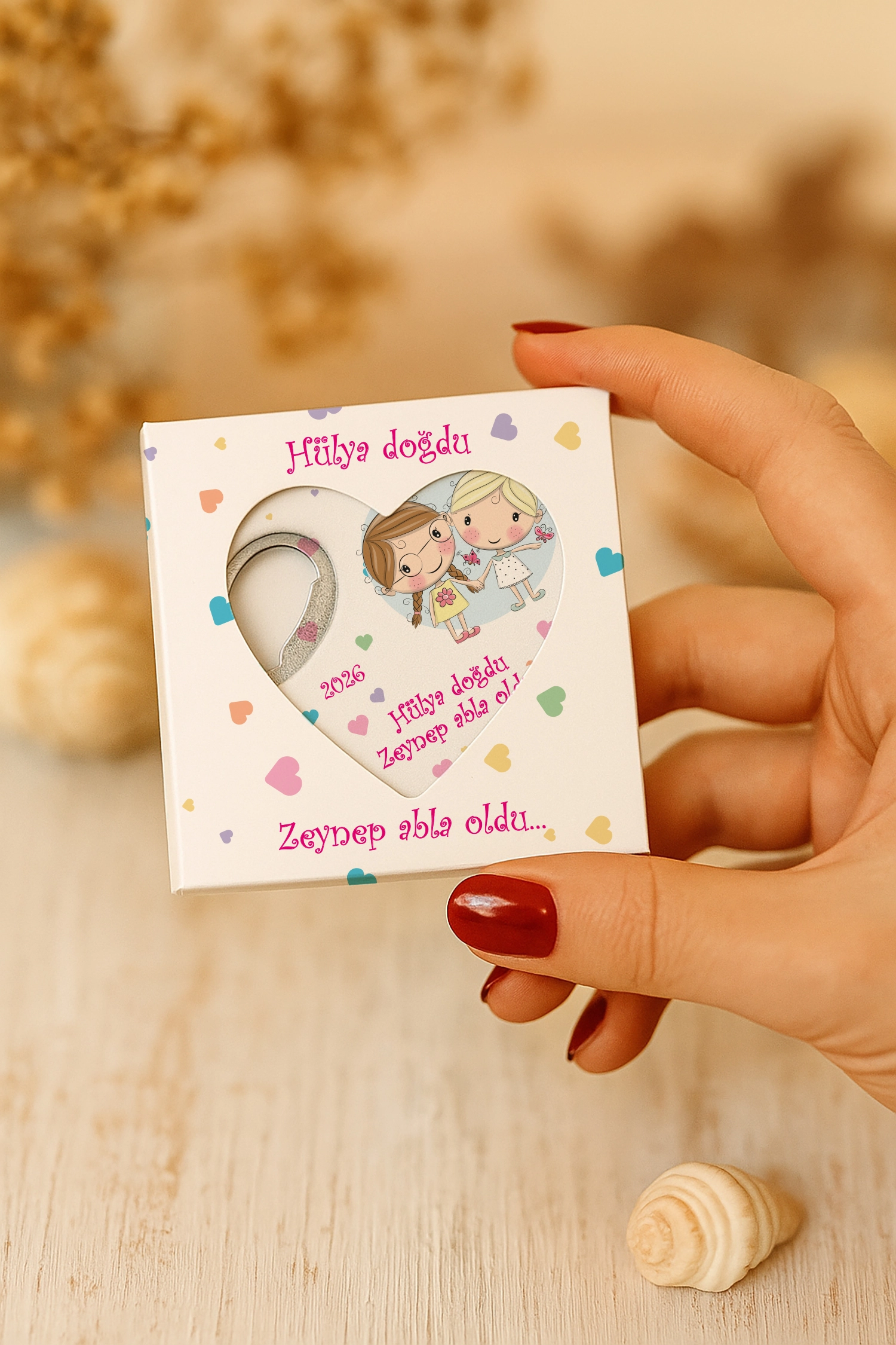 Abla Kız Kardeş Temalı Kutulu Kalp Açacak Magnet