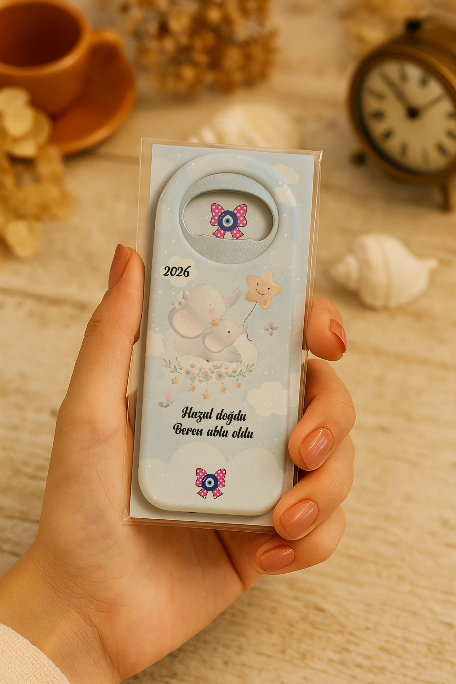 Abla Kız Kardeş Temalı Kartlı Uzun Açacak Magnet