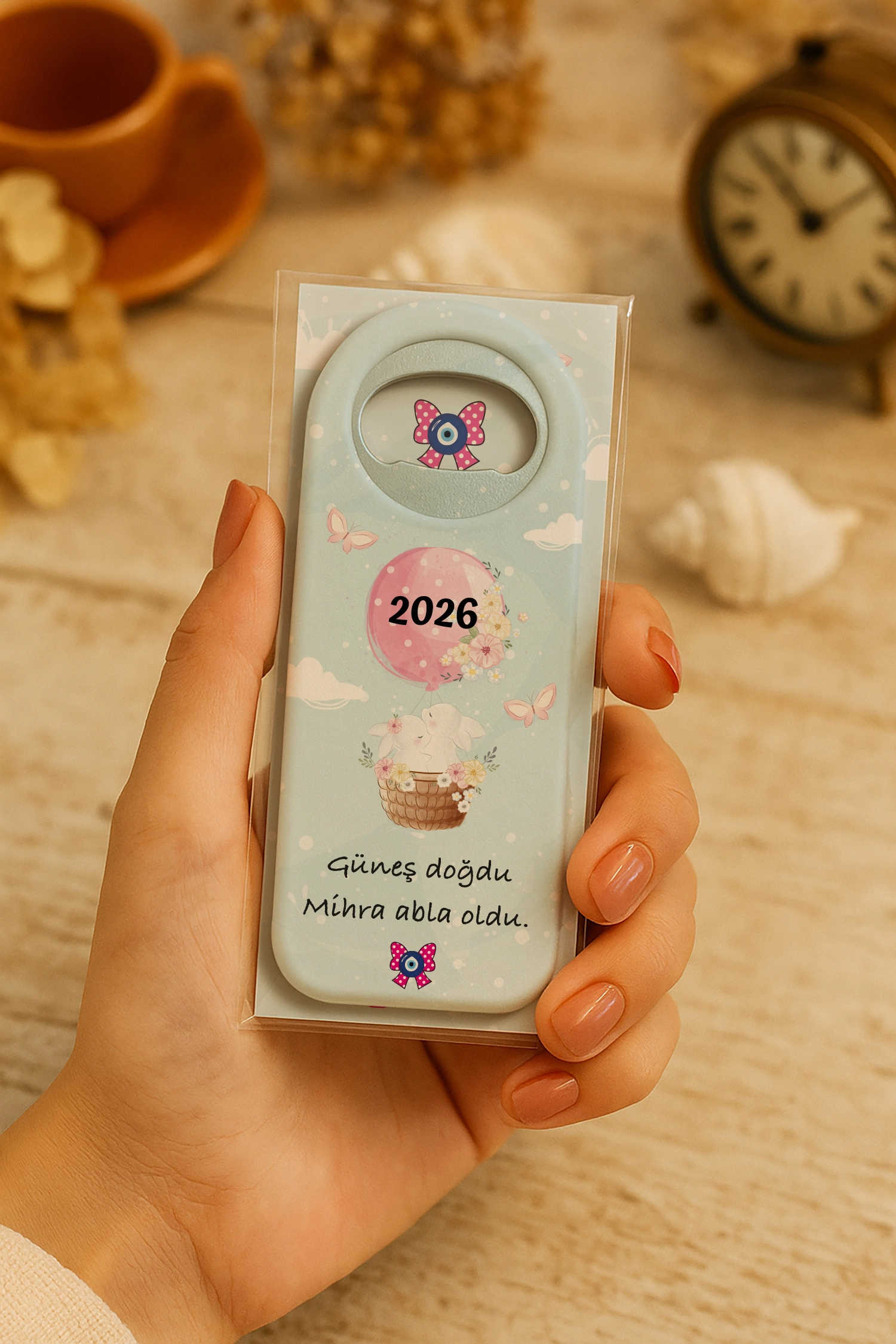Abla Kız Kardeş Temalı Kartlı Uzun Açacak Magnet