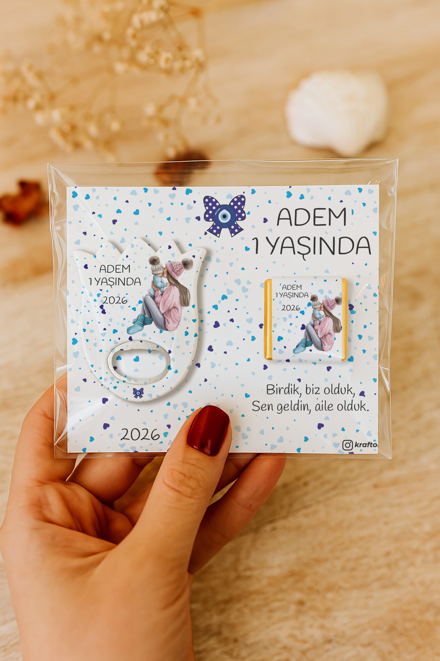 Anne Bebek Temalı Çikolatalı Lale Açacak Magnet