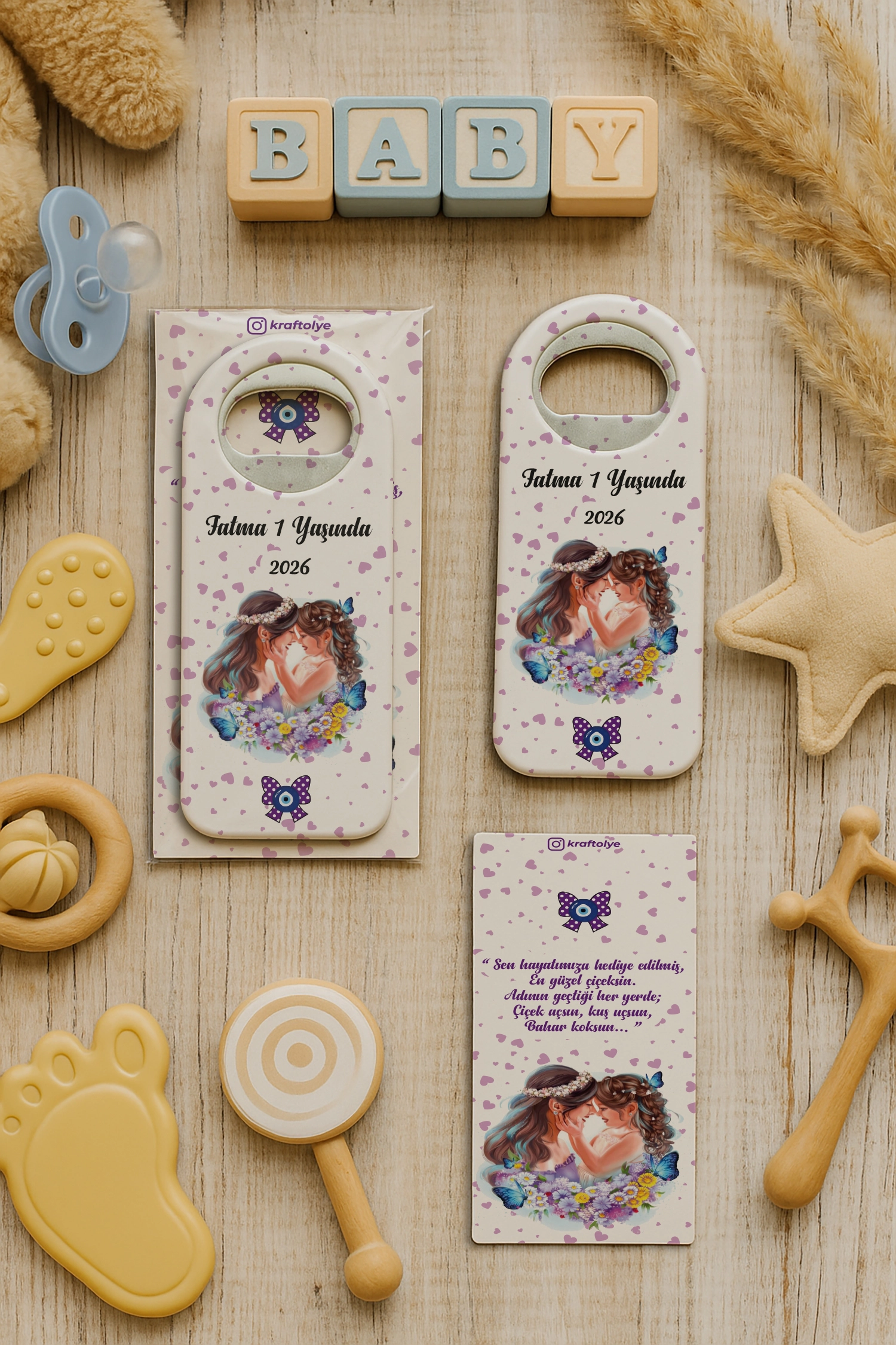 Anne Bebek Temalı Kartlı Uzun Açacak Magnet
