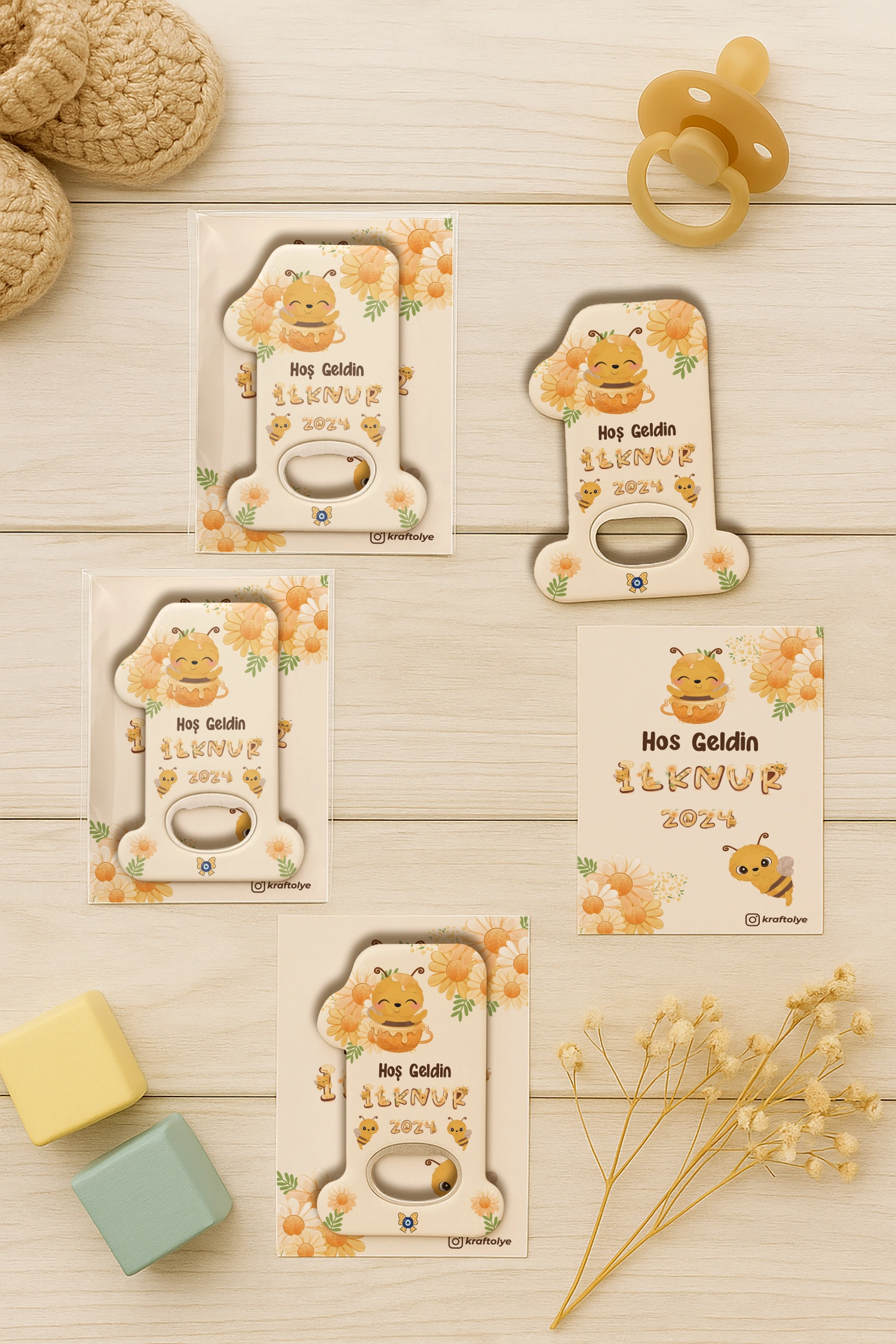 Arı Temalı Kartlı 1 Yaş Açacak Magnet