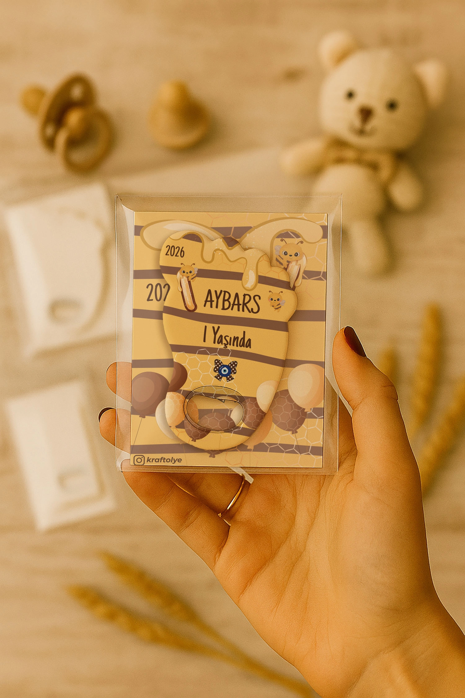 Arı Temalı Kartlı Ayak İzi Açacak Magnet