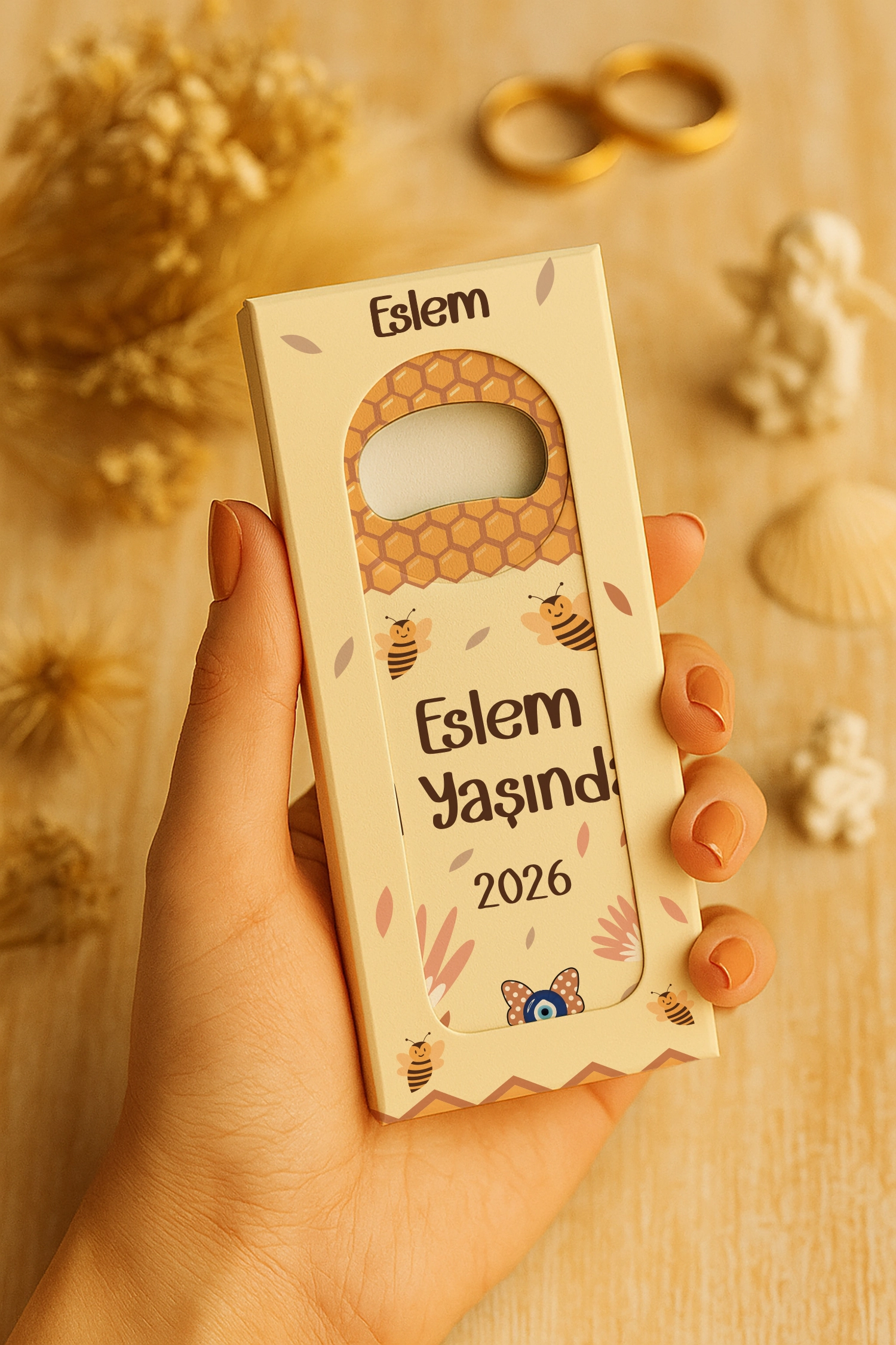 Arı Temalı Mühürlü Uzun Açacak Magnet