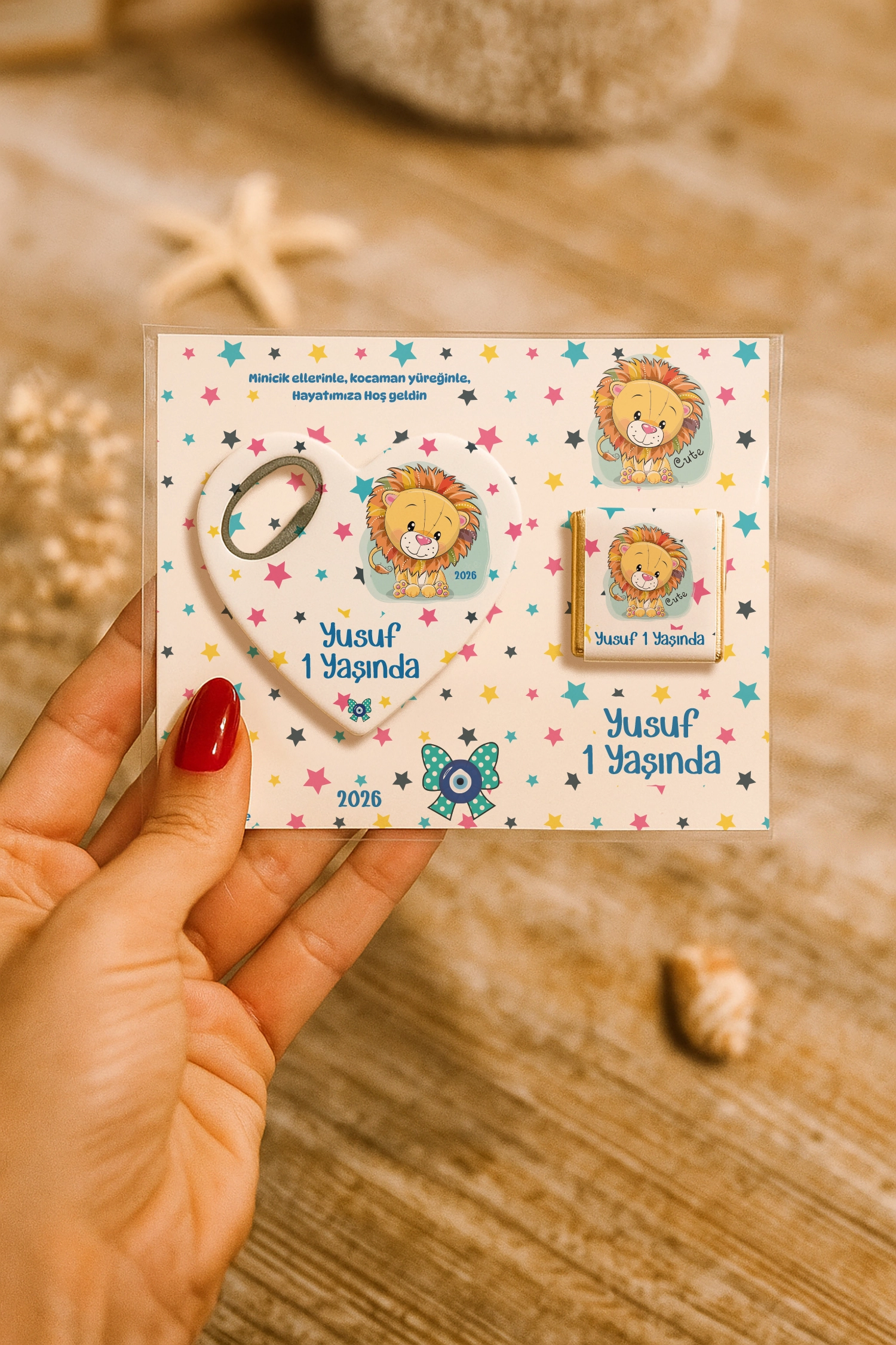 Aslan Temalı Çikolatalı Kalp Açacak Magnet