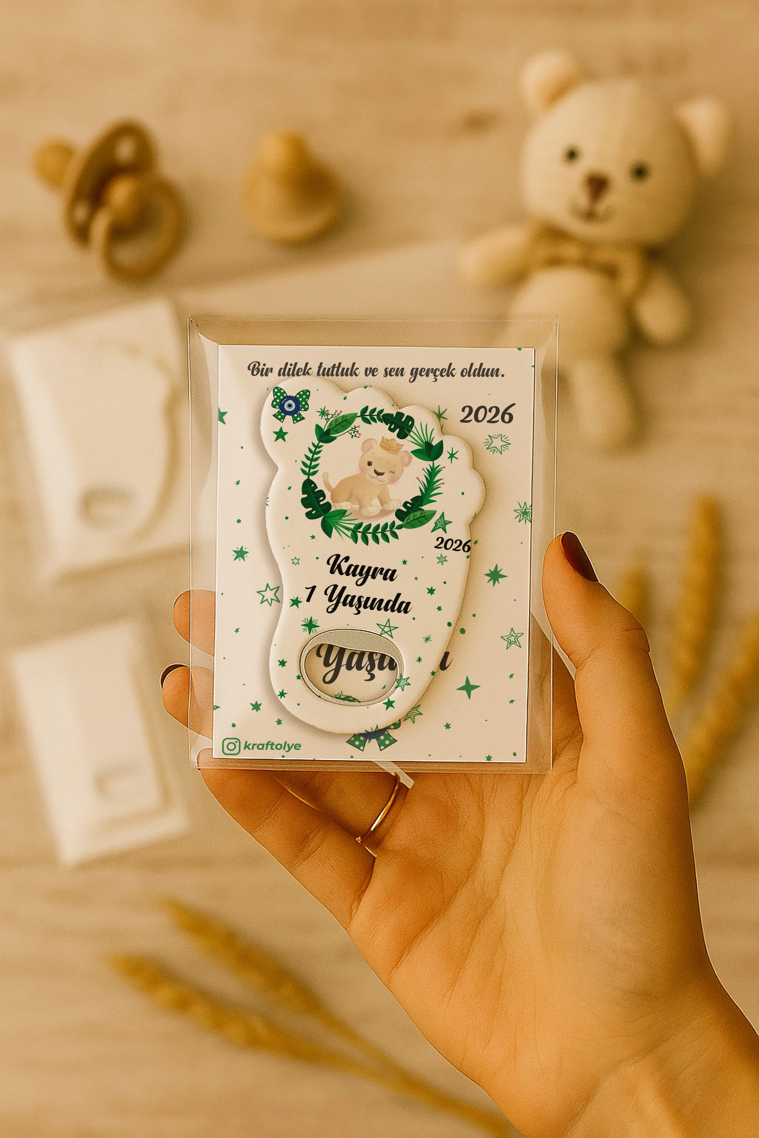 Aslan Temalı Kartlı Ayak İzi Açacak Magnet