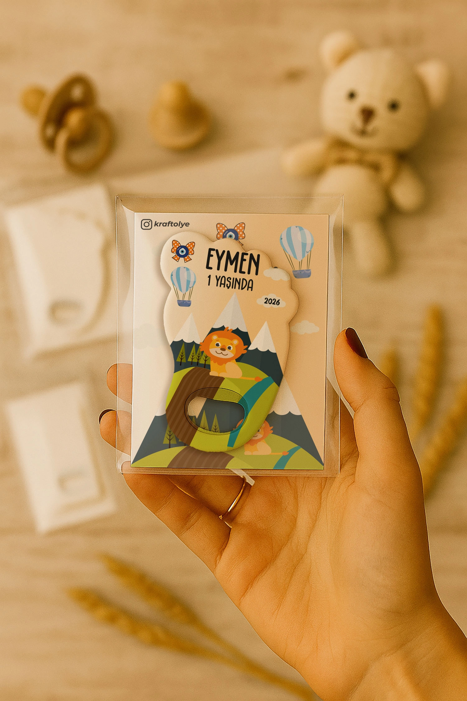 Aslan Temalı Kartlı Ayak İzi Açacak Magnet
