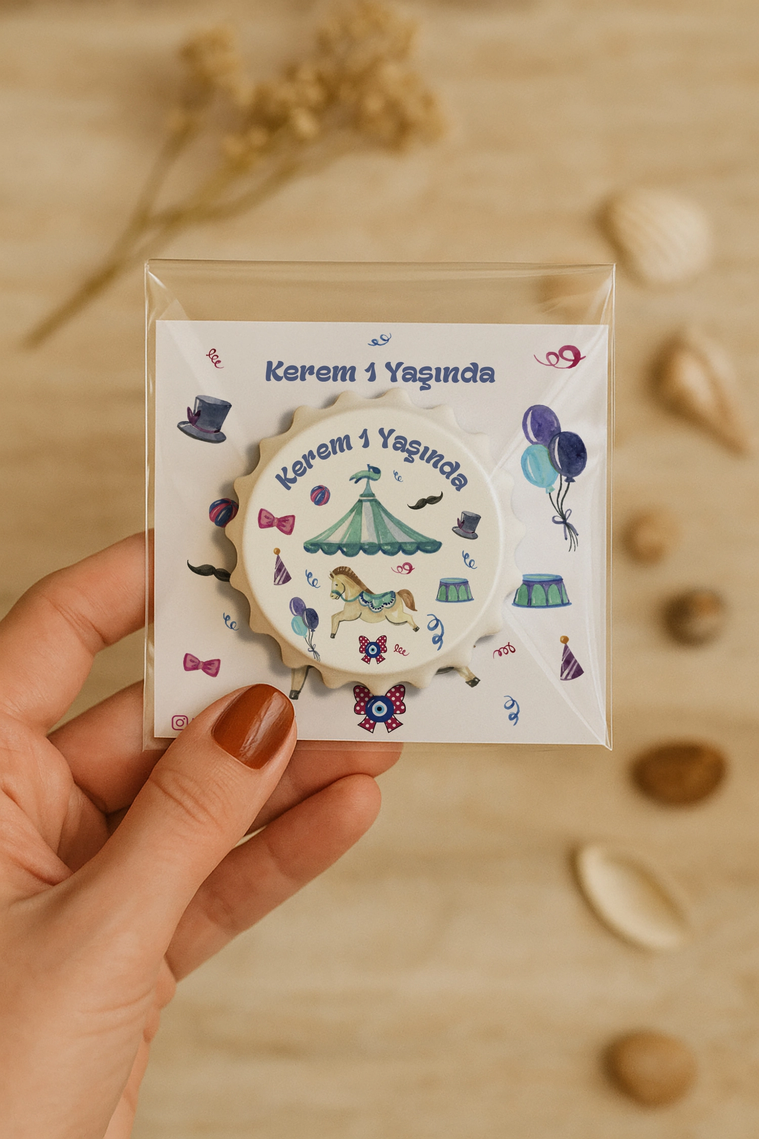 Atlı Karınca Temalı Kartlı Kapak Açacak Magnet