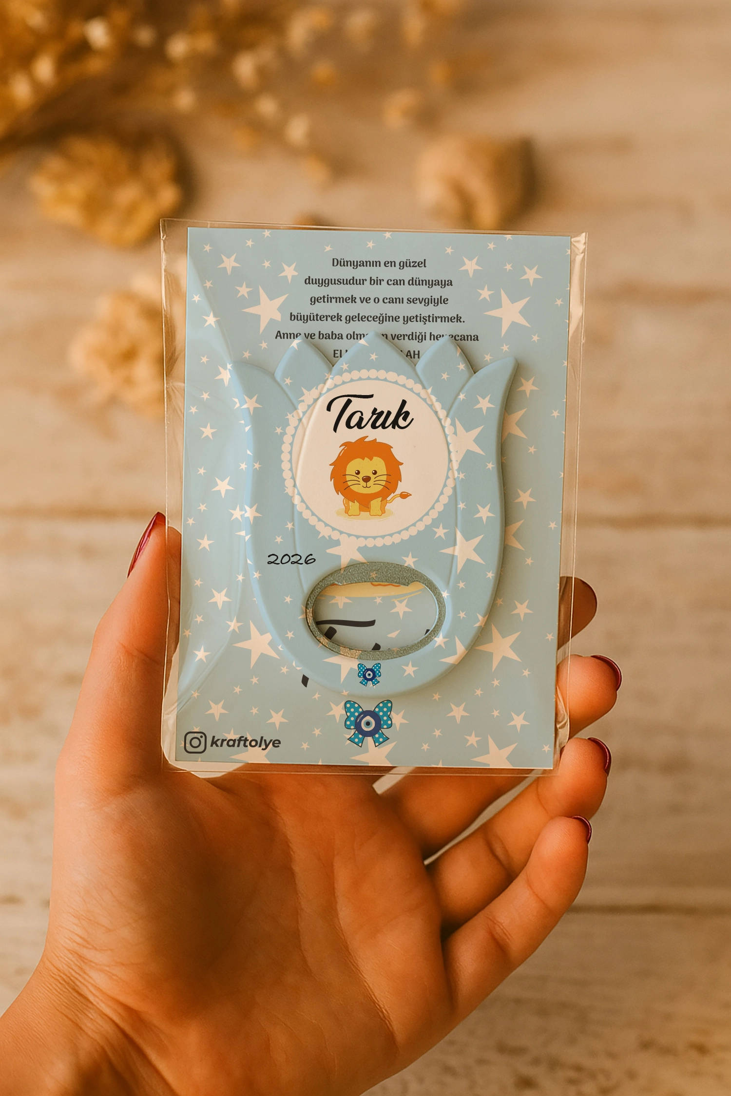 Aslan Temalı Kartlı Lale Açacak Magnet