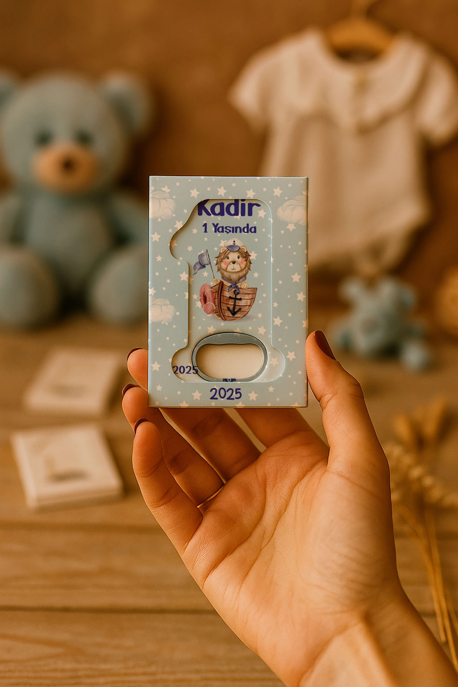 Aslan Temalı Kutulu 1 Yaş Açacak Magnet