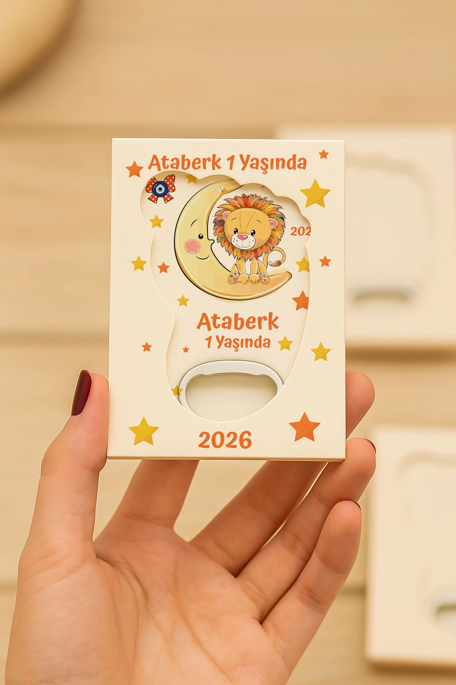 Aslan Temalı Kutulu Ayak İzi Açacak Magnet