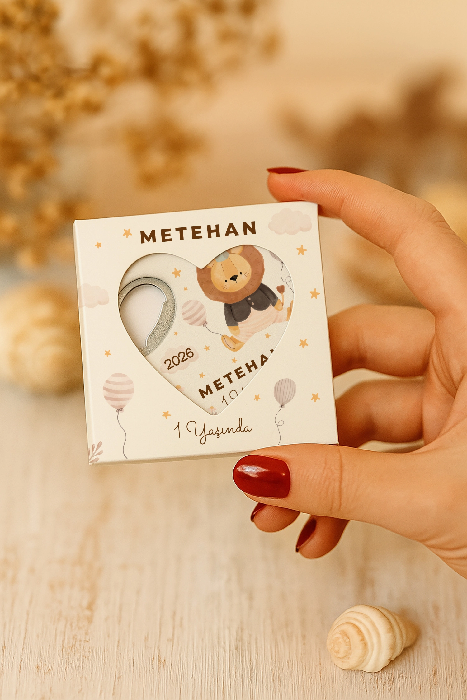 Aslan Temalı Kutulu Kalp Açacak Magnet