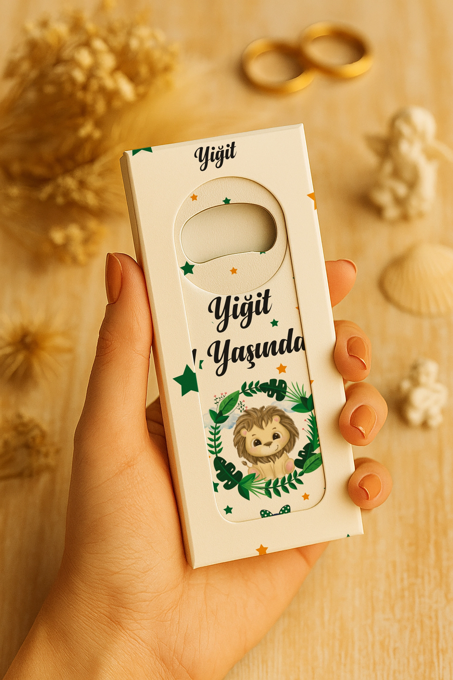 Aslan Temalı Kutulu Uzun Açacak Magnet