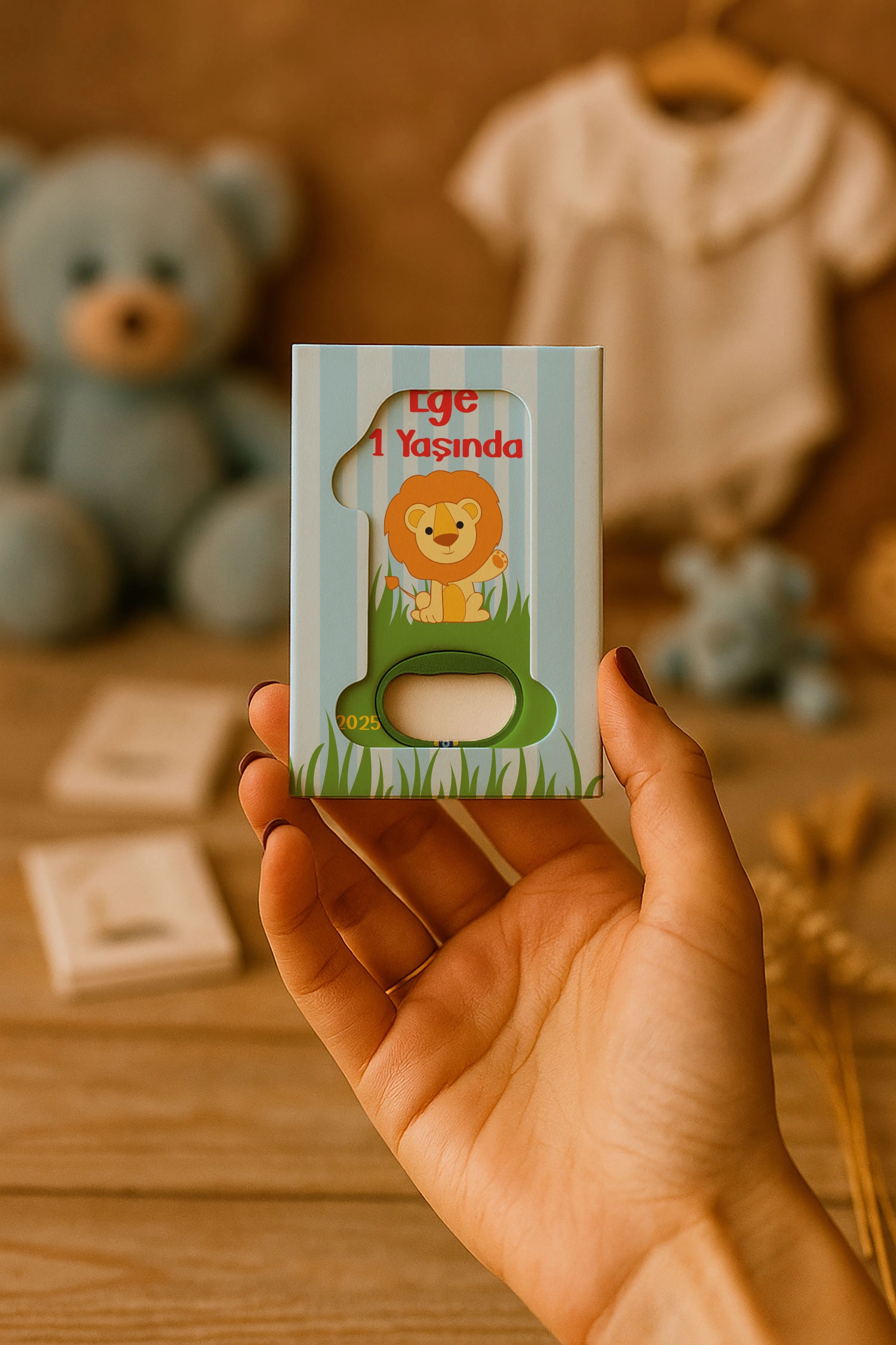 Aslan Temalı Mühürlü 1 Yaş Açacak Magnet