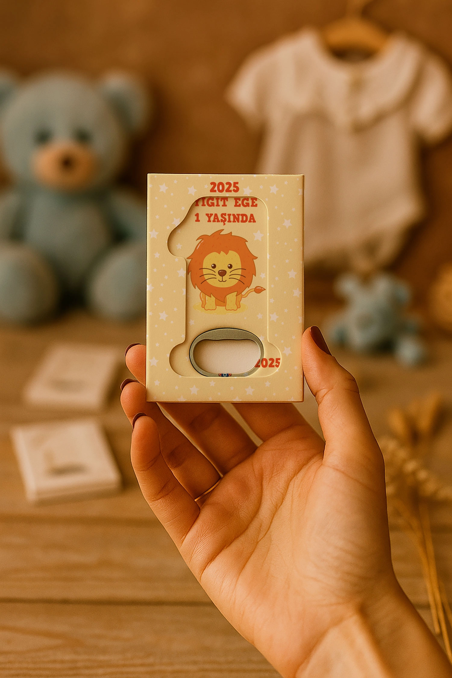 Aslan Temalı Mühürlü 1 Yaş Açacak Magnet