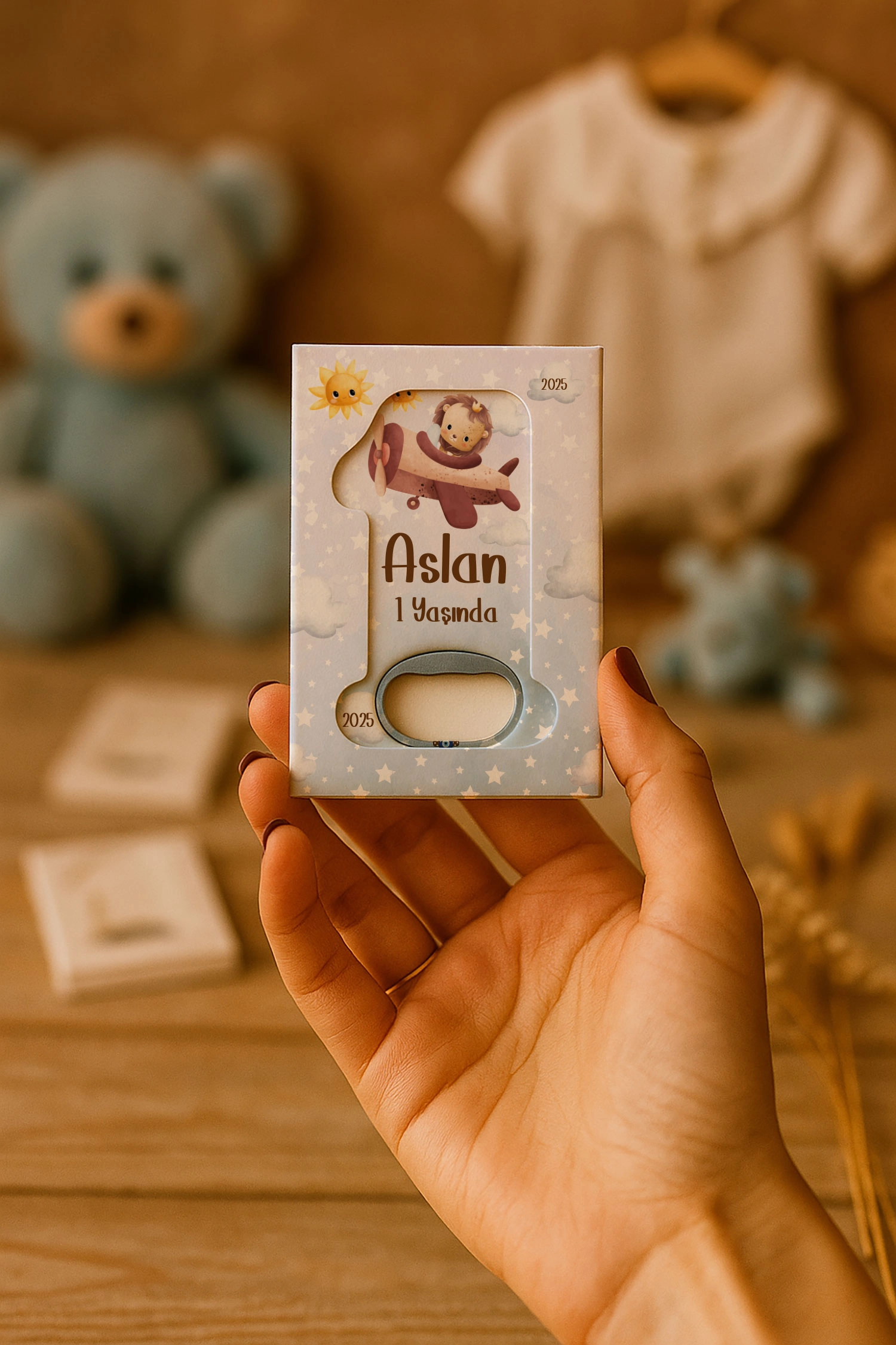 Aslan Temalı Mühürlü 1 Yaş Açacak Magnet