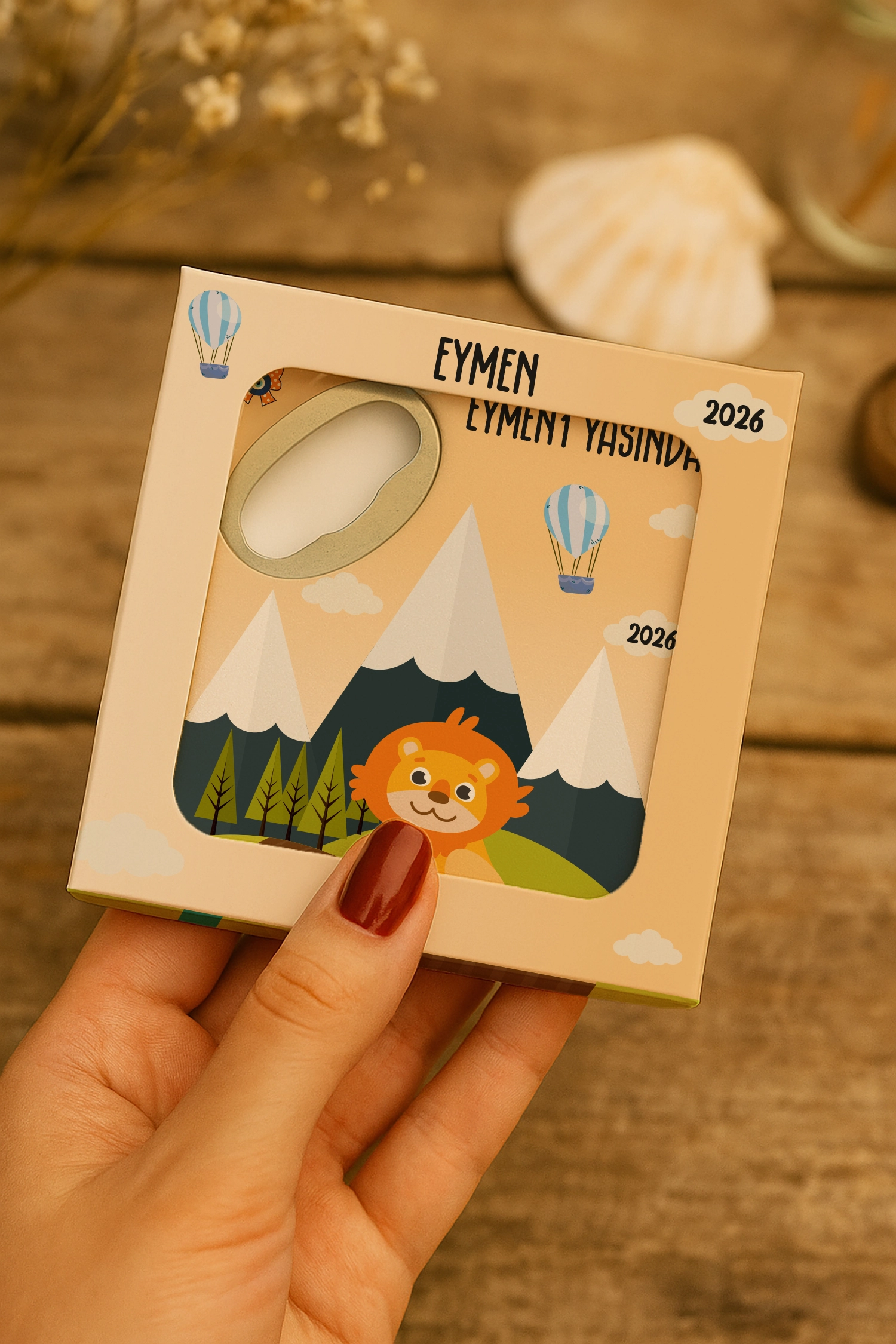 Aslan Temalı Mühürlü Kare Açacak Magnet