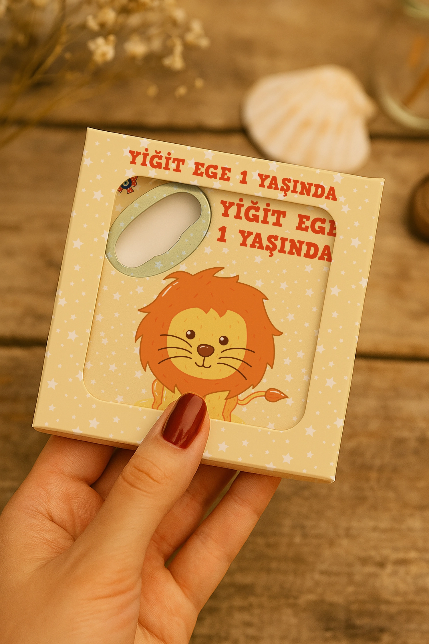 Aslan Temalı Mühürlü Kare Açacak Magnet