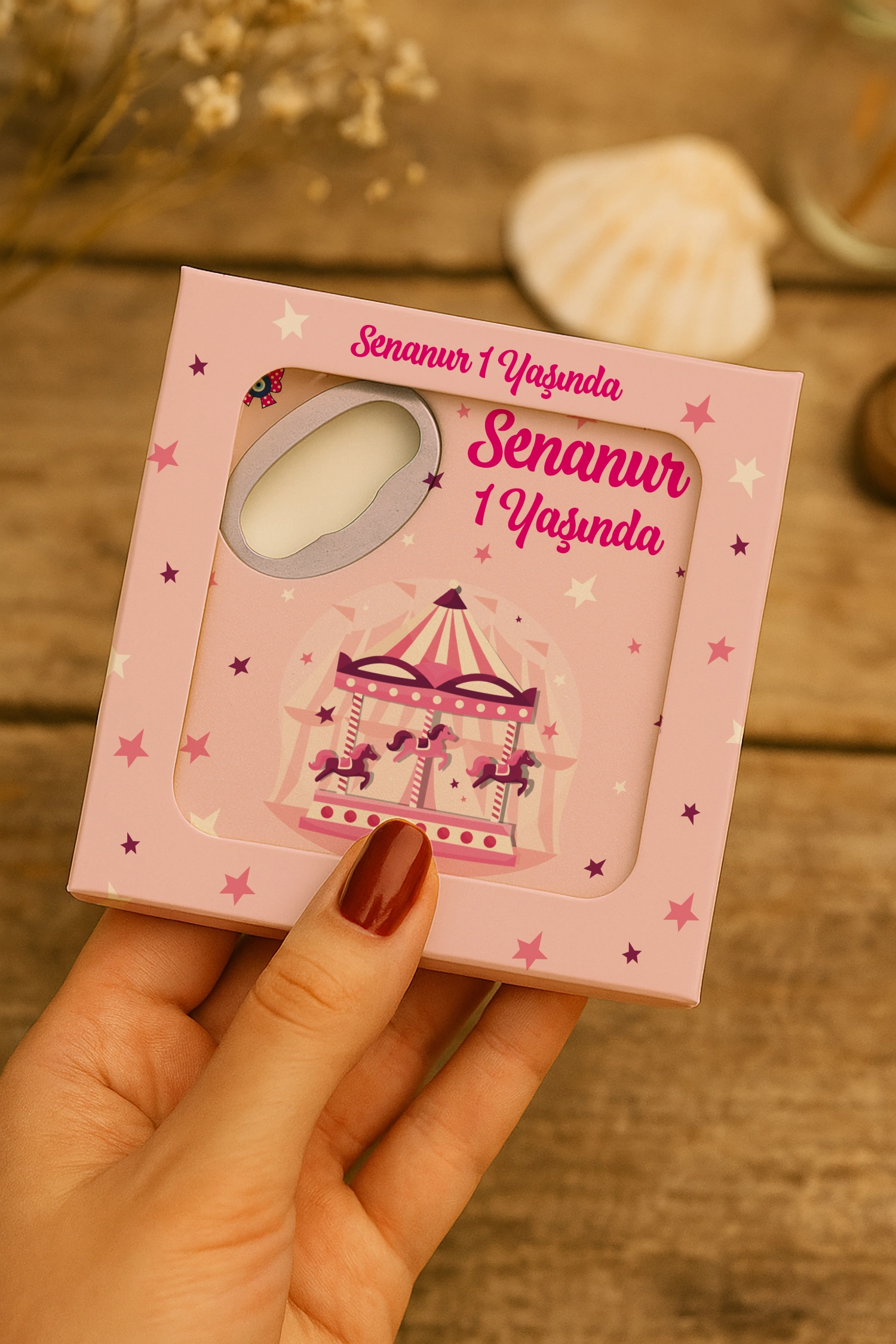 Atlı Karınca Temalı Kutulu Kare Açacak Magnet