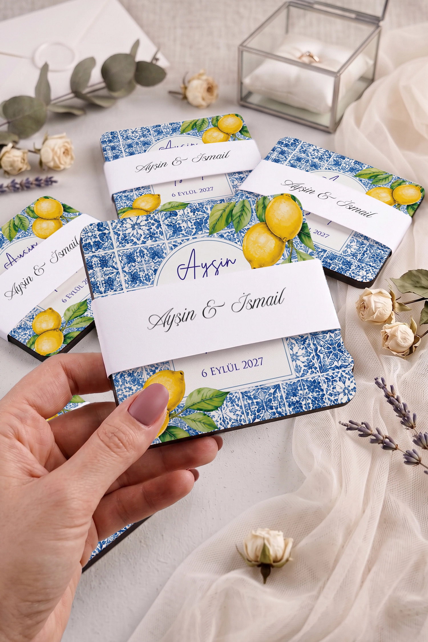 Çini Desenli ve Limon Dalı Tasarımlı Ahşap Bardak Altlığı