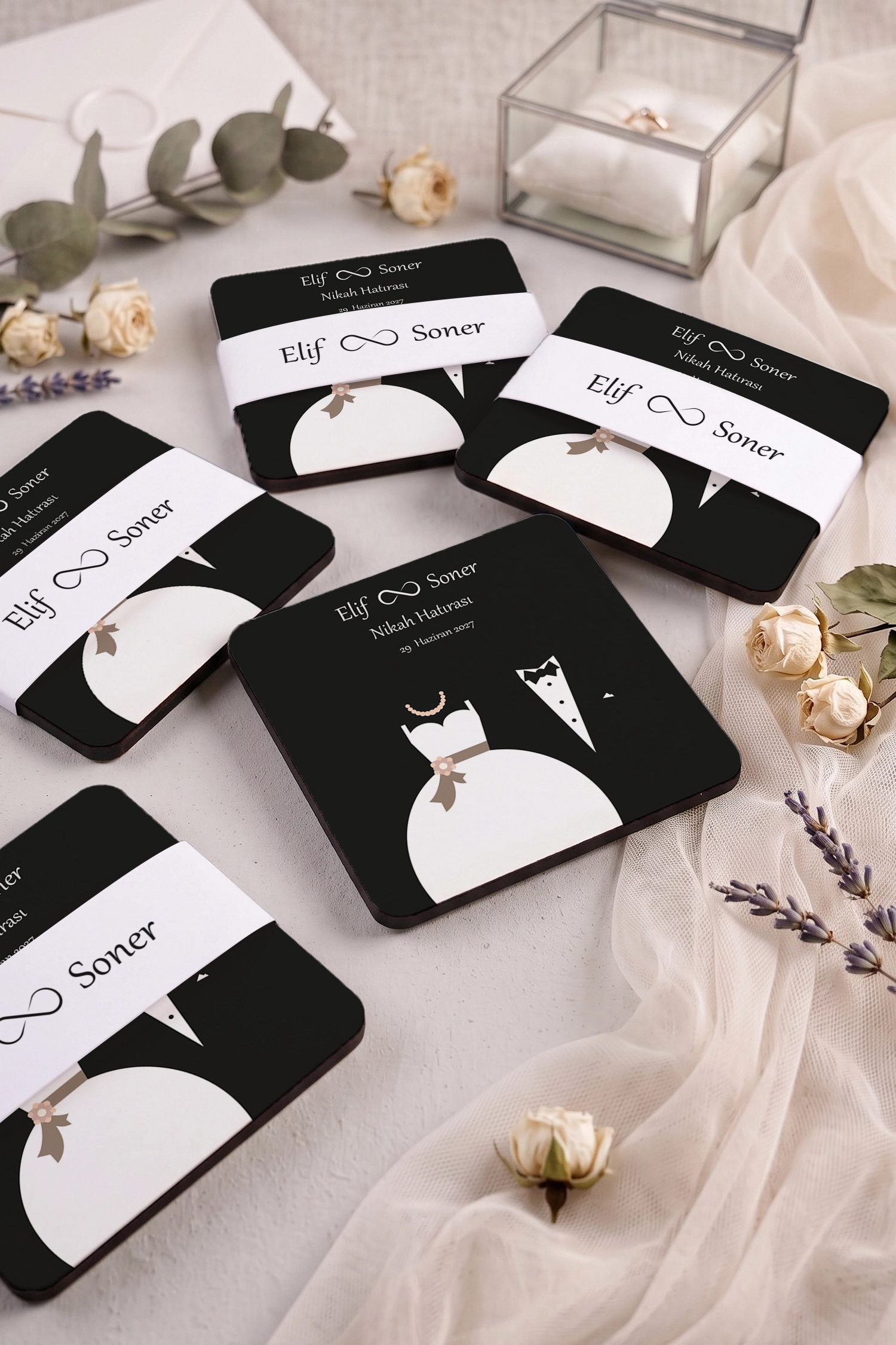 Gelin Damat Silüet Tasarımlı Ahşap Bardak Altlığı