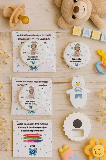 Kişiye Özel Kartlı Kapak Şekilli Açacak Magnet | Yeni Doğan & Özel Gün Hediyelikleri