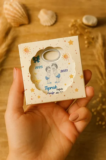 Kutulu Papatya Açacak Magnet – Bebek Hediyesi, Baby Shower, Doğum Günü