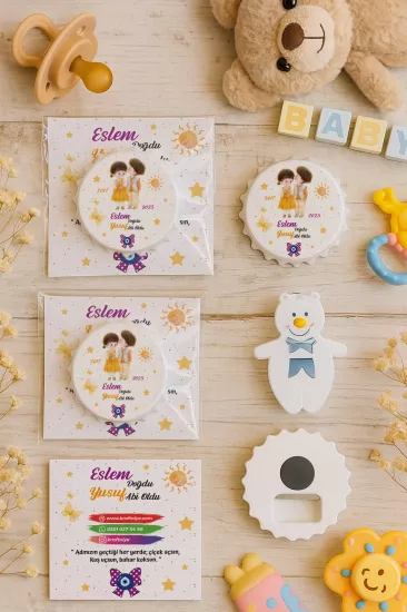 Kişiye Özel Kartlı Kapak Şekilli Açacak Magnet | Yeni Doğan & Özel Gün Hediyelikleri
