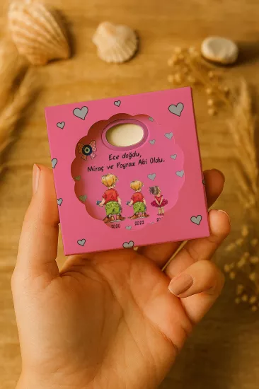 Mühürlü Kutulu Papatya Açacak Magnet – Bebek Hediyesi, Baby Shower, Doğum Günü