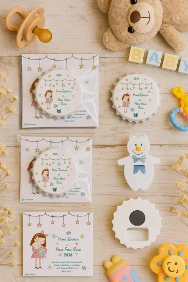 Kişiye Özel Kartlı Kapak Şekilli Açacak Magnet | Yeni Doğan & Özel Gün Hediyelikleri