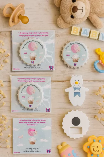Kişiye Özel Kartlı Kapak Şekilli Açacak Magnet | Yeni Doğan & Özel Gün Hediyelikleri