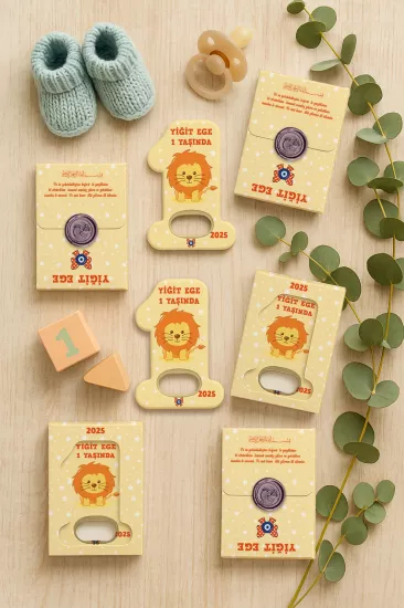 Mühürlü Kutulu 1 Yaş Açacak Magnet | Kişiye Özel Bebek Hediyesi