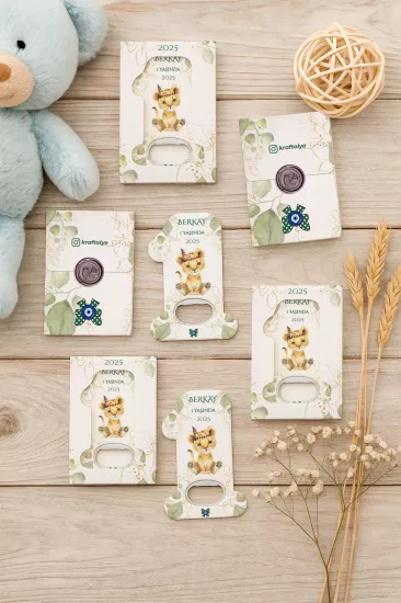 Mühürlü Kutulu 1 Yaş Açacak Magnet | Kişiye Özel Bebek Hediyesi