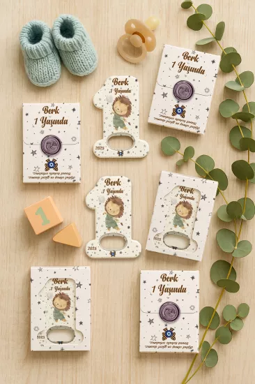 Mühürlü Kutulu 1 Yaş Açacak Magnet | Kişiye Özel Bebek Hediyesi