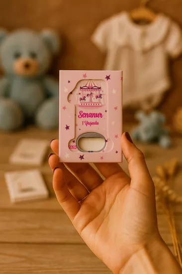 Kutulu 1 Yaş Açacak Magnet | Bebek, Doğum Günü & Baby Shower Hediyesi