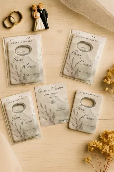 Nişan Nikah Düğün Hatırası Jelatin Kartlı Açacak Magnet – Kişiye Özel