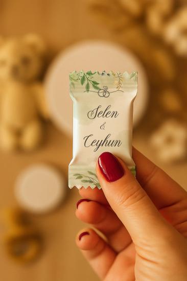 Metal Kutulu Sütlü Madlen Çikolata – Kişiye Özel Söz, Kına & Düğün Hediyesi