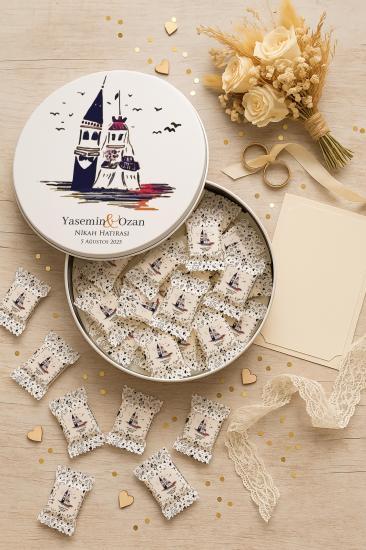 Metal Kutulu Sütlü Madlen Çikolata – Kişiye Özel Söz, Kına & Düğün Hediyesi