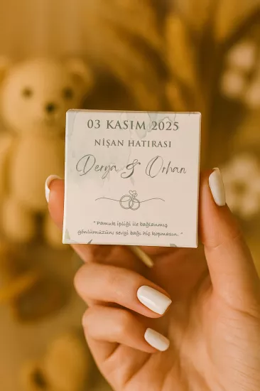 Metal Kutuda Karton Kutulu Madlen Çikolata | Söz, Nişan, Kına, Nikah, Düğün Hatırası