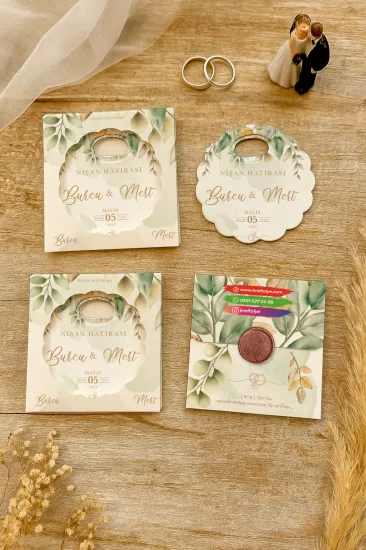 Mühürlü Kutulu Papatya Bardak Altlığı Açacak Magnet – Söz, Nişan, Kına, Nikah, Düğün Hatırası