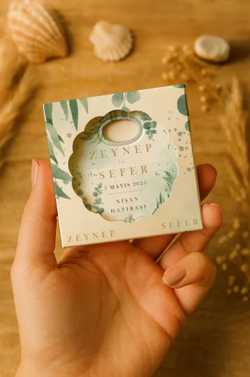 Mühürlü Kutulu Papatya Bardak Altlığı Açacak Magnet – Söz, Nişan, Kına, Nikah, Düğün Hatırası