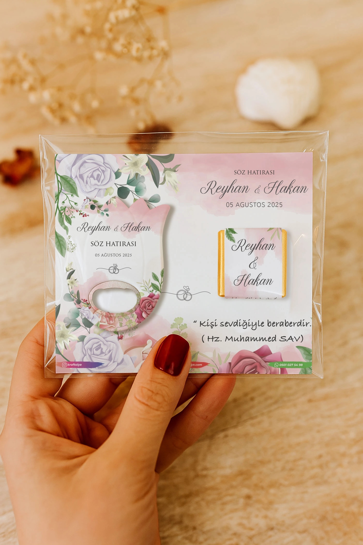 Nişan Nikah Düğün Hatırası Çikolatalı Lale Açacak Magnet